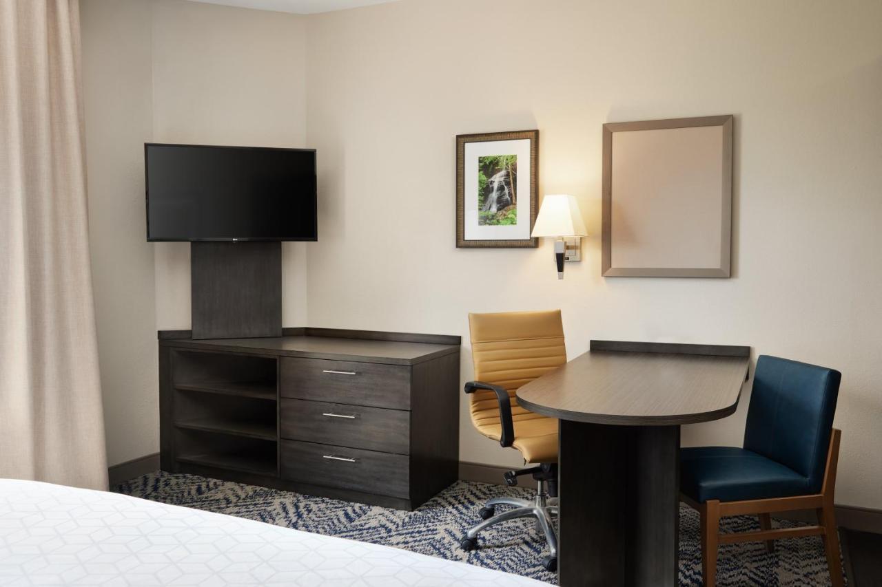 Candlewood Suites Charleston-Northwoods By Ihg North Charleston Exterior foto